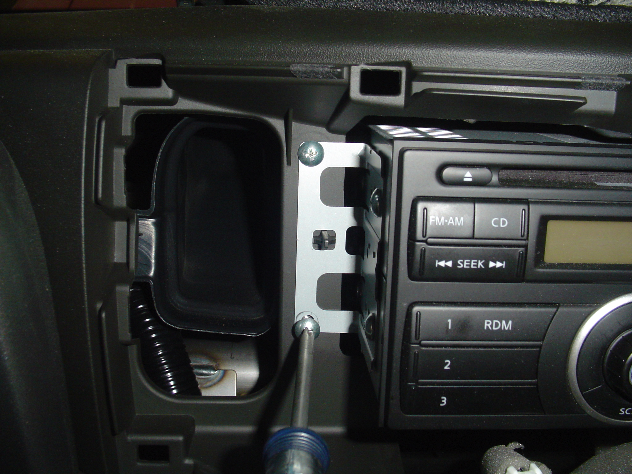 Nissan cube aftermarket stereo #6